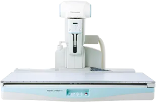 Sistema de rayos X y fluoroscopia digital Shimadzu Sonialvision G4, con mesa basculante de gran formato y columna de tubo.